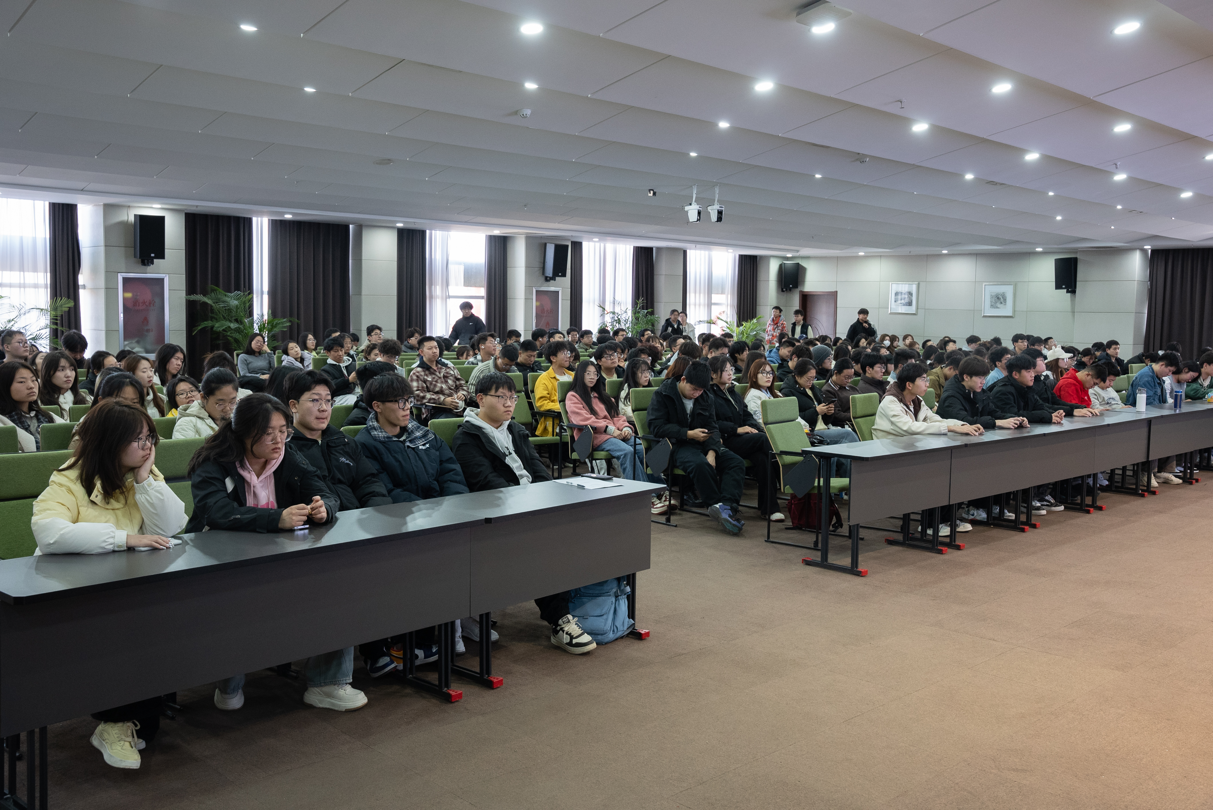 低空经济讲座--山西工程技术学院